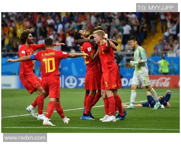 足球明星们的帅气进球瞬间解析与精彩动作回顾